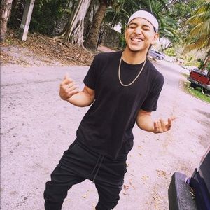 Meet your Posher, Mike